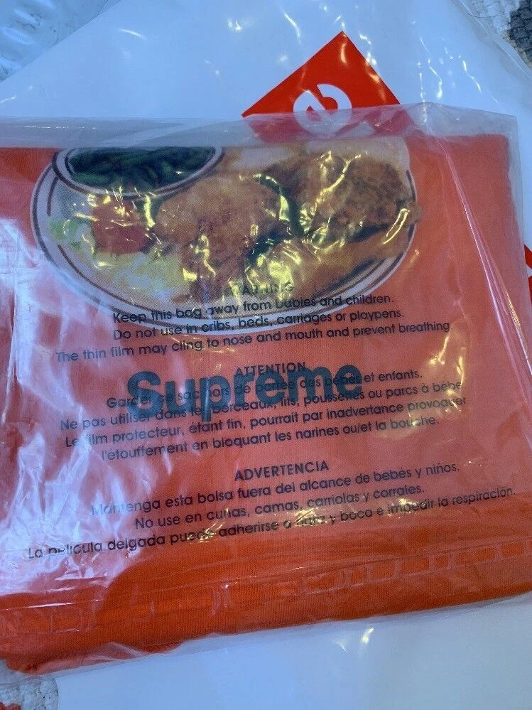 Supreme dinner tee top