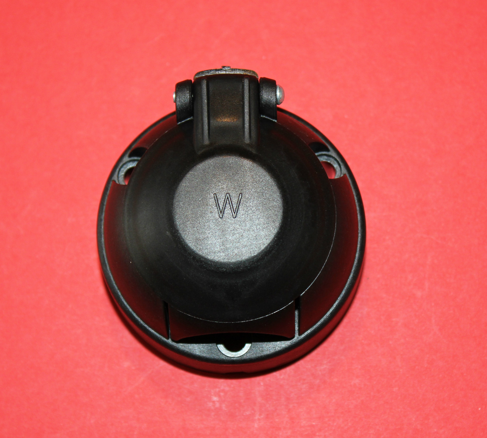 7 Pin/Pole Trailer Electric Socket Black Plastic & Rubberseal Tow Bar Wiring NEW
