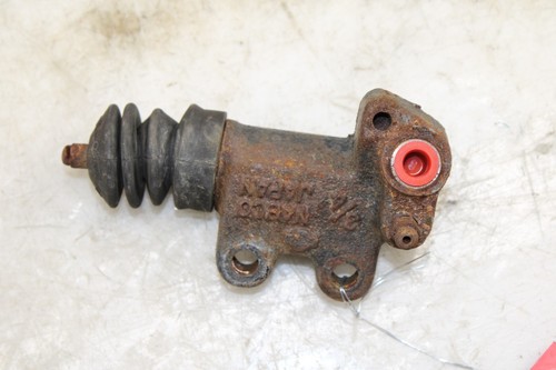2005-2007 Infiniti G35 Coupe Clutch Slave Cylinder OEM GD113 - Picture 2 of 2