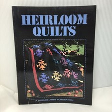 Heirloom Quilts A Leisure Arts Publication #108006 Paperback