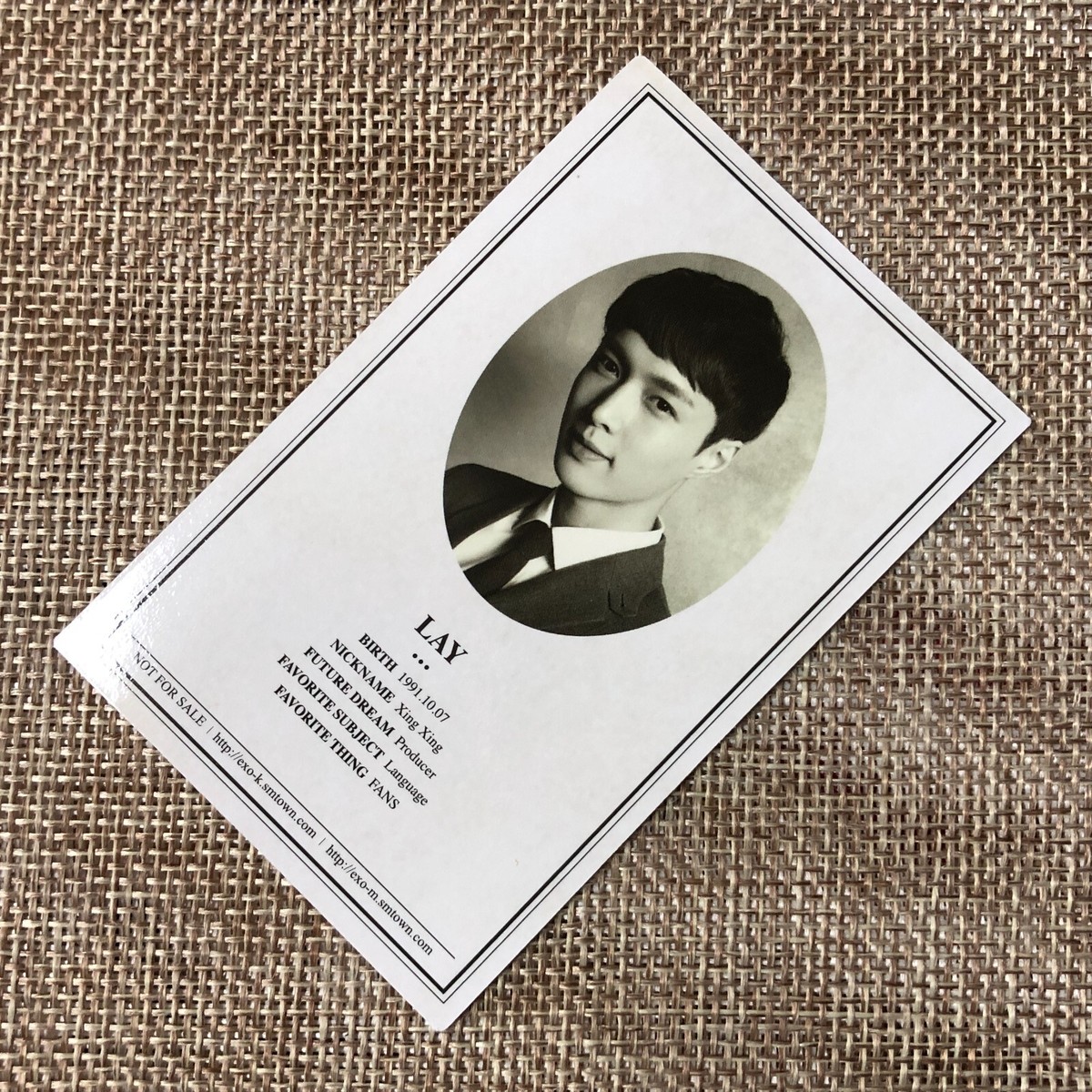 EXO LAY [ XOXO Wolf ] Official Photocard, Student ID Card / New