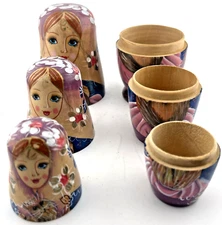 Russian Matryoshka 3pc Nesting Dolls 5.5” Hand Painted Holding Cats