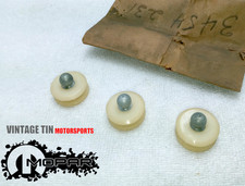 NOS MOPAR 69-73 C-BODY PLYMOUTH CHRYSLER IMPERIAL QUARTER WINDOW GUIDES 3454231