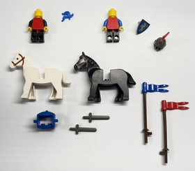 LEGO Jousting Knights Mini Figures w/ Horses Parts From Set # 6021  INCOMPLETE 