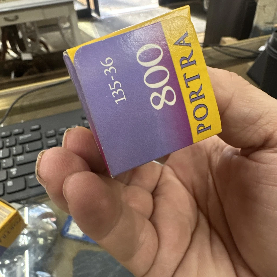 KODAK PORTRA 800 COLOR NEG 35mm/36 exp Film--expired - Image 4 of 4