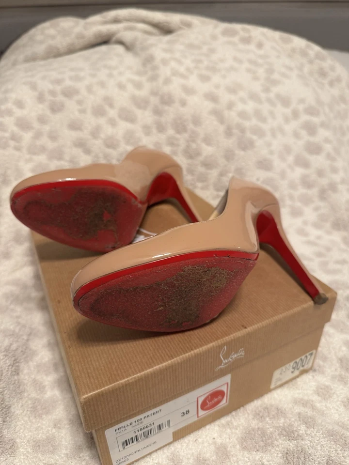100% AUTHENTIC WOMENS LOUBOUTIN FIFILLE 100 NUDE PATENT PUMPS/HEELS US 8/EU 38 - Image 3 of 4