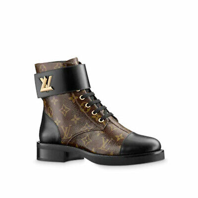 Louis Vuitton Territory Flat Ranger BLACK. Size 38.0