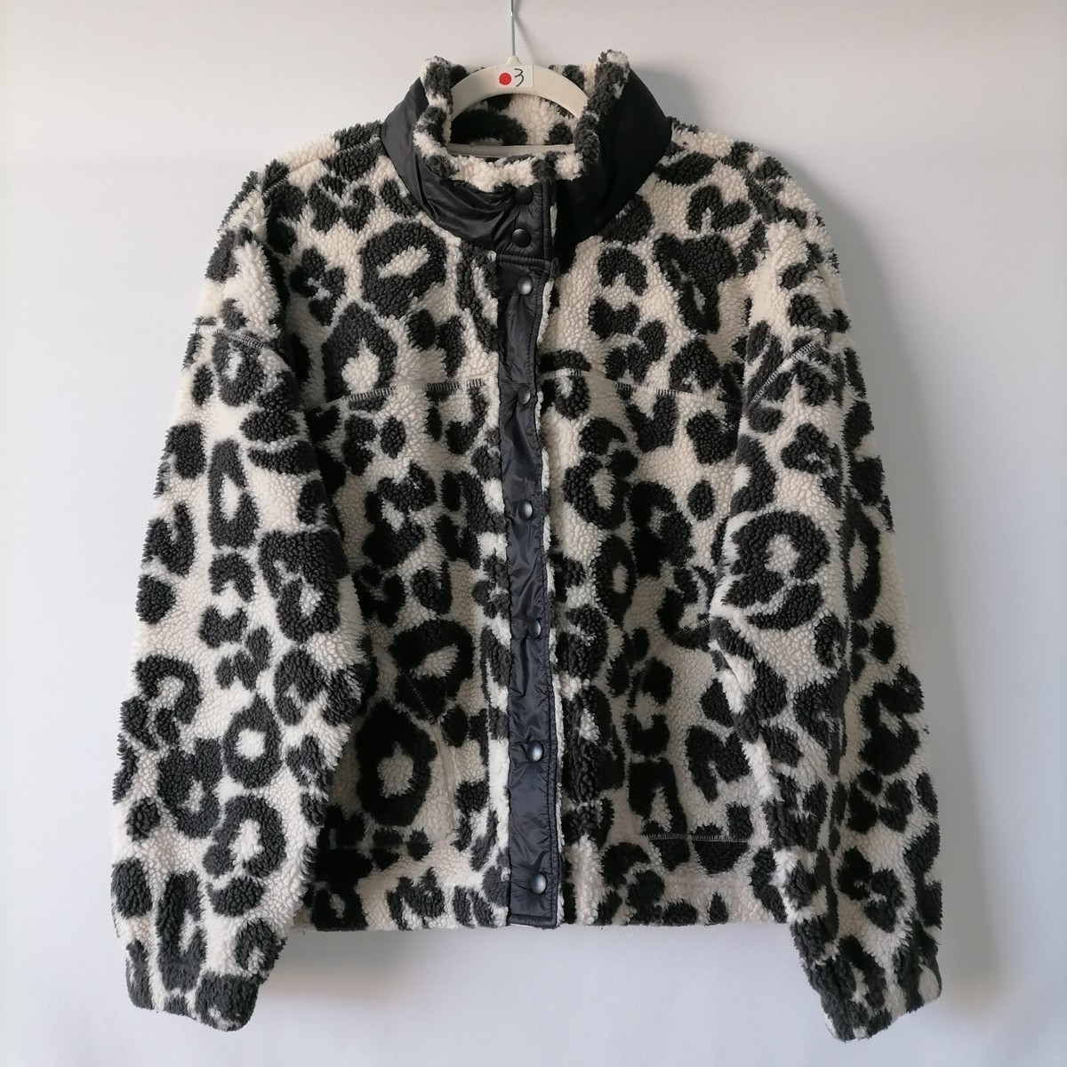 Old Navy Women Black White Leopard Print Oversized Snap Front