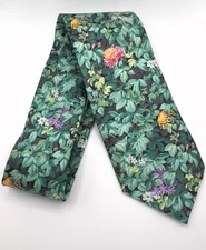 National Portrait Gallery Tie Green Floral Print Hand Made Silk Smithsonian