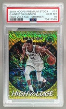 7585 Giannis Antetokounmpo 2019 Panini Hoops Premium Shimmer High Voltage PSA 10