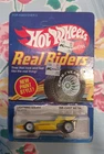 VTG 🔥HOTWHEELS🔥 REAL RIDERS LIGHTNING GOLD-WHITE WHEELS-UNPUNCHED