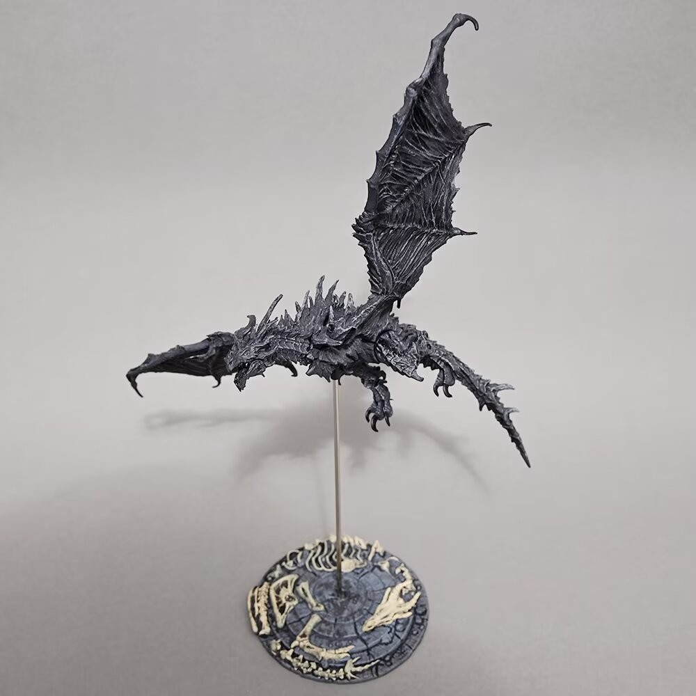 The Elder Scrolls V: Skyrim Dragon Alduin PVC statue