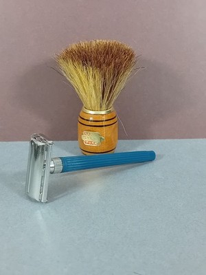 Gillette Rasierer Super Slim Twist Made in England Dachs Wildschweinhaare
