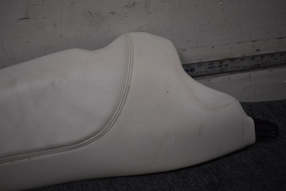 Jaguar F Pace 2017-2018 lado derecho cuero reposabrazos fábrica OEM Foto 3 de 4