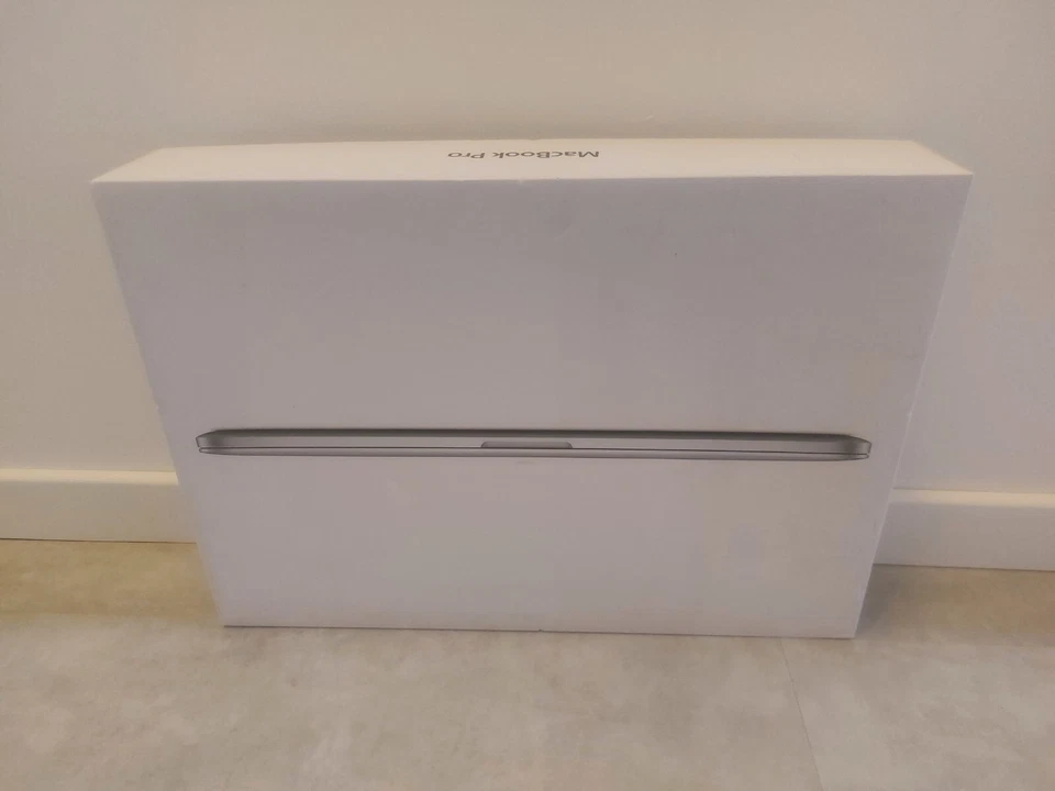 Apple MacBook Pro 15 Mitte 2012 A1398 i7 2,3GHz 256GB SSD 8GB - Bild 2 von 4