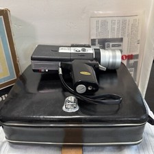 CANON AUTO ZOOM 518 Super 8 Camera with Case  Manual Barely Used