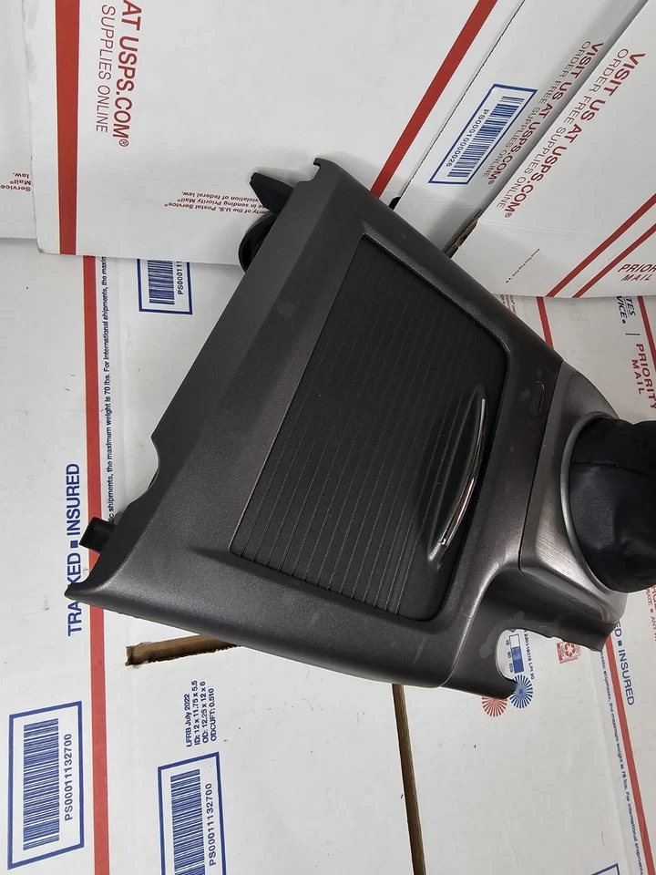 Acura CSX 2006-2011 consola central con cubierta deslizante (actualización Honda Civic) fabricante de equipos originales Foto 4 de 4