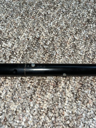 Weight Lifting Barbell - Picture 3 of 4
