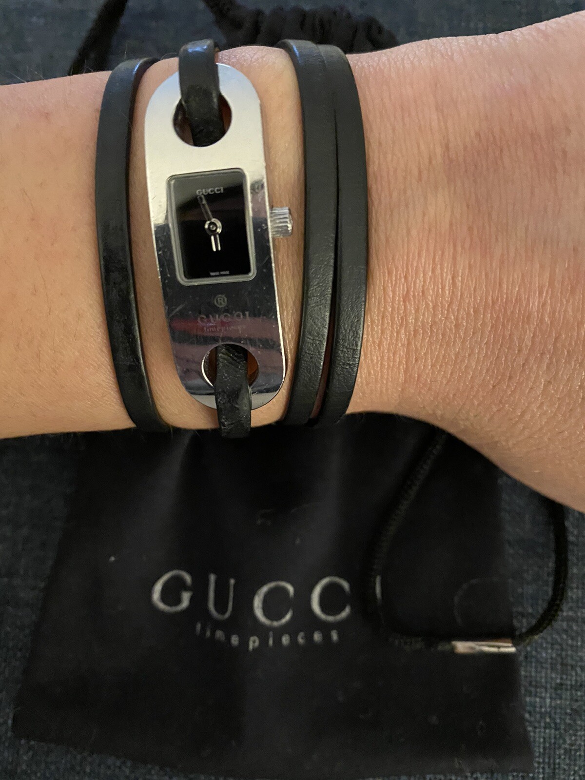 gucci 6100l watch