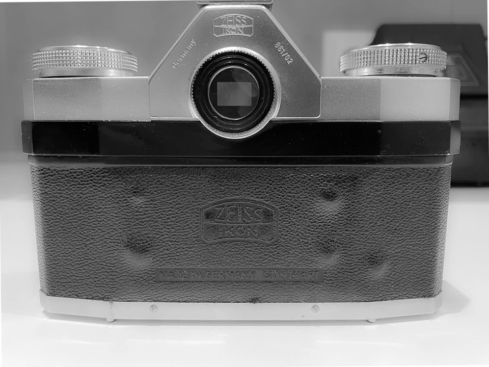 Zeiss Ikon Contaflex Analog-Kamera  mit Tessar 45mm 1:2,8, S-Nr.: 861/02 - Bild 4 von 4