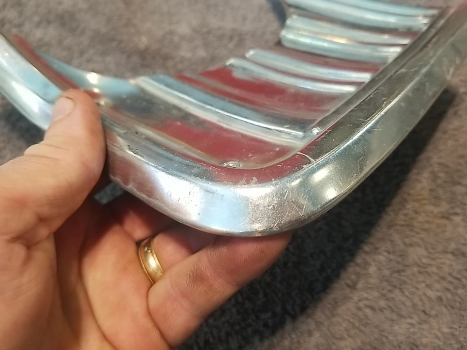 Chevrolet Chevelle 396 1967 faro delantero luz bisel moldura lote Foto 4 de 4