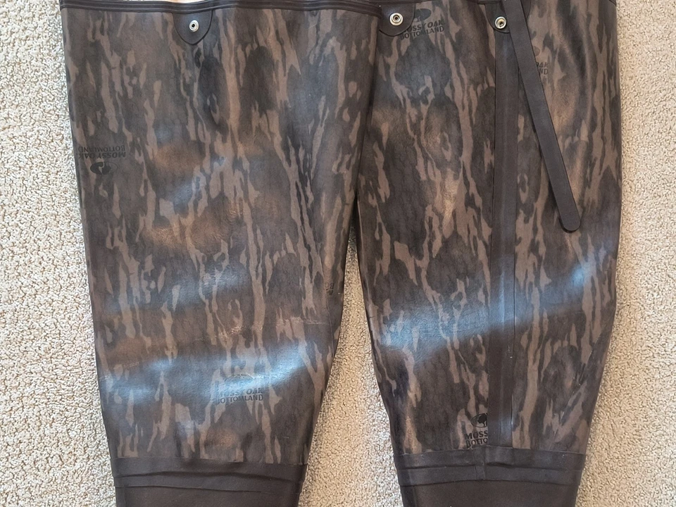 Lacrosse 32" Big Chief Hunting Waterproof Hip Waders OD Camo Men Size 8 - Image 3 of 4