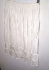 Stunning Vintage Shiny Taffeta Half Slip Cream Satin Layered Seams Small/Med