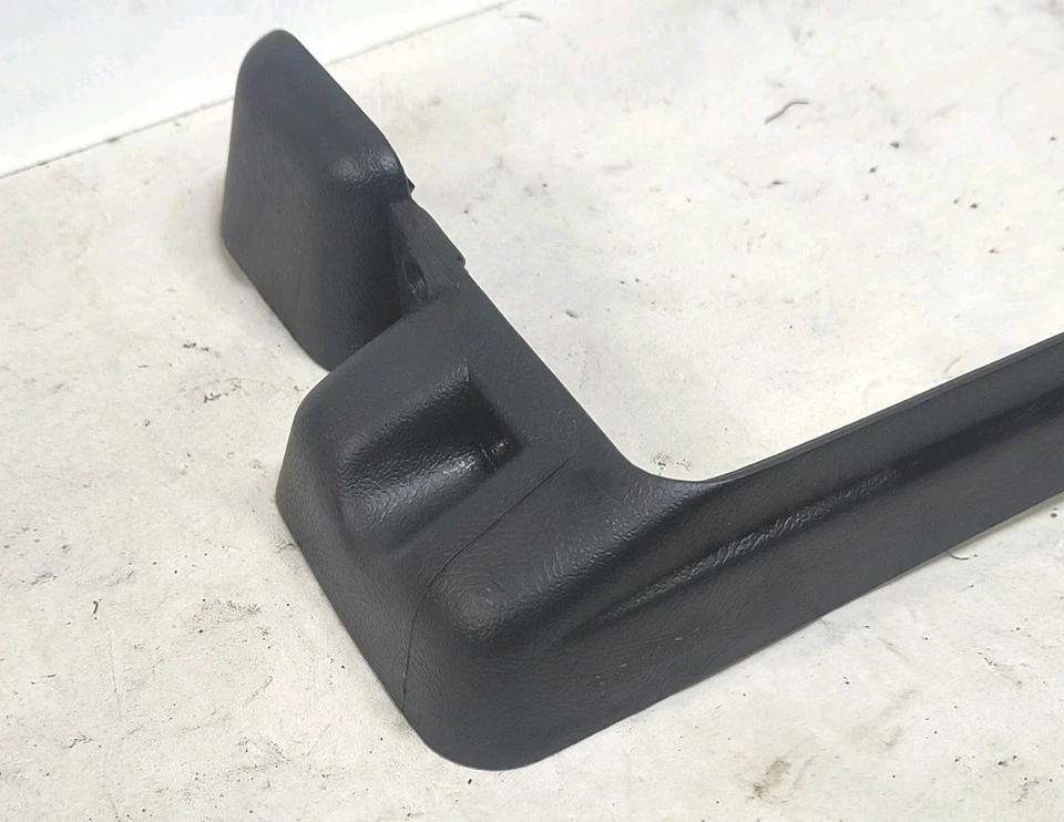 93-02 CAMARO Z28 RS FIREBIRD Formula Seat Track Trim Cover Used Black 20650179 - Image 2 of 4