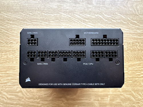 Corsair RM750x 80 PLUS Gold Vollmodulares 750 Watt ATX-Netzteil - EU - schwarz - Bild 6 von 8