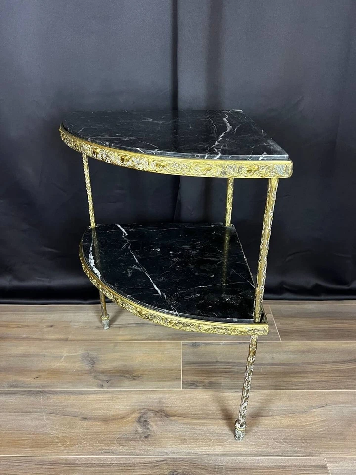 Table d’angle en marbre noir et structure en bronze - Photo 3/4