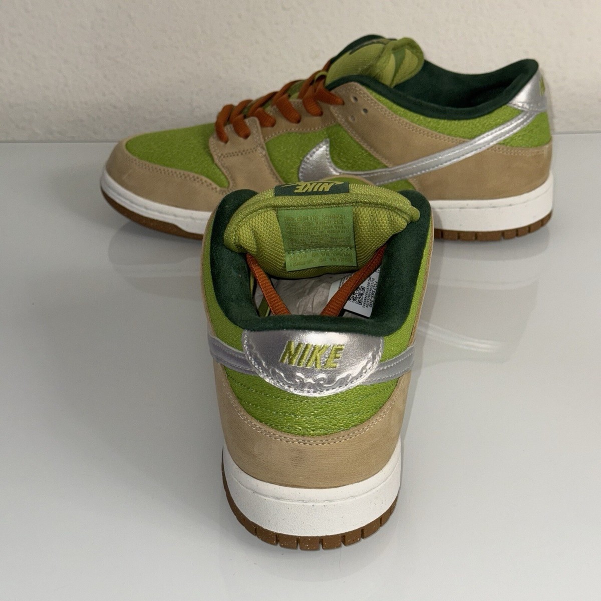 NIKE SB 箱　①us10.5 Size 10.5 - Nike SB x The Wizard of Oz Dunk Low Poppy Field