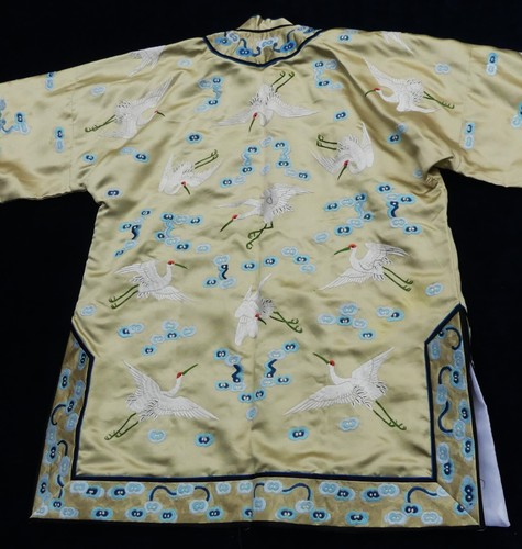 Vintage 60's Chinese hand embroidery 25 cranea w fortune clouds pattern brass bu - Picture 4 of 15