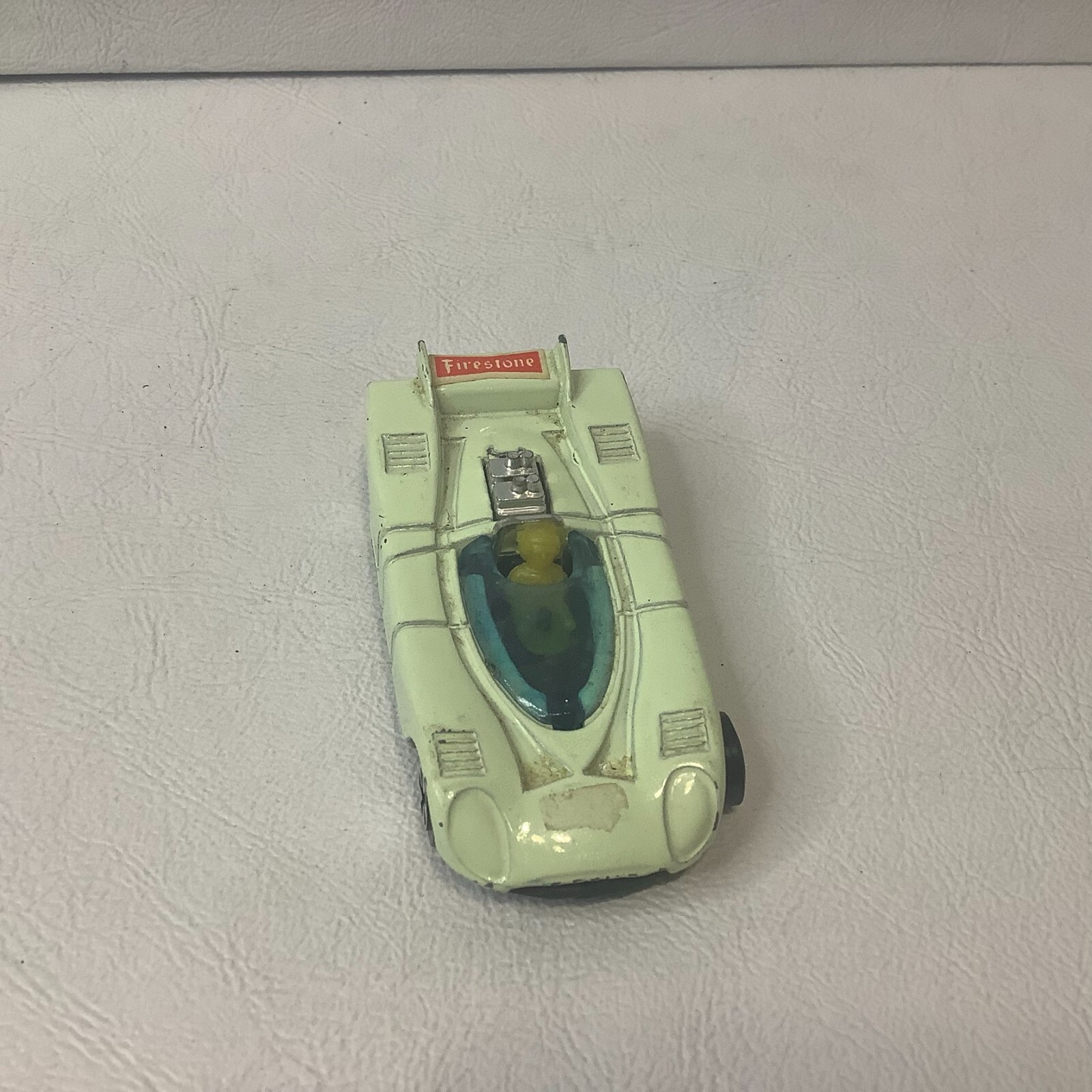 Picture 1 of 6