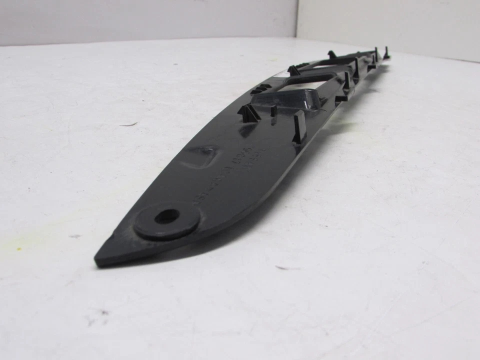 INFINITI Q50-Q70 2015-2016-2017 PUERTA LEVADIZA TRASERA ORIGINAL 90817CA0A Foto 4 de 4