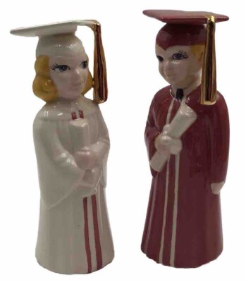 VTG 1950 Girl & Boy Graduate Statues Pair Porcelain 7 Inches Glazed