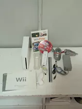 Nintendo Wii RVL-001 Gaming Console Bundle Working W/ Cables, Remote, & Wii Play