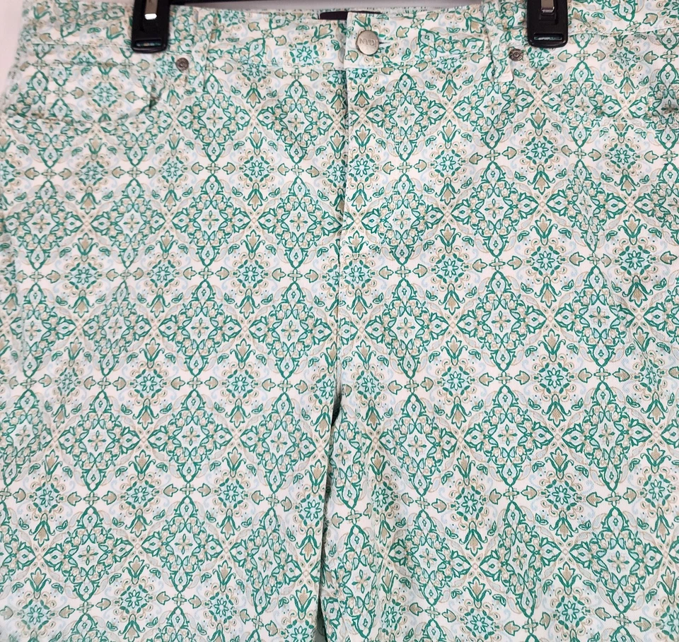 NYDJ Pants Womens 18 Green white Paisley Print Curvy Lift Tuck Skinny Leg - Image 3 of 4