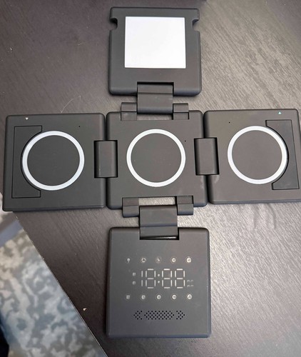 Ampere HyperCube Foldable Wireless Charger & LED Alarm Clock - Photo 6 sur 9