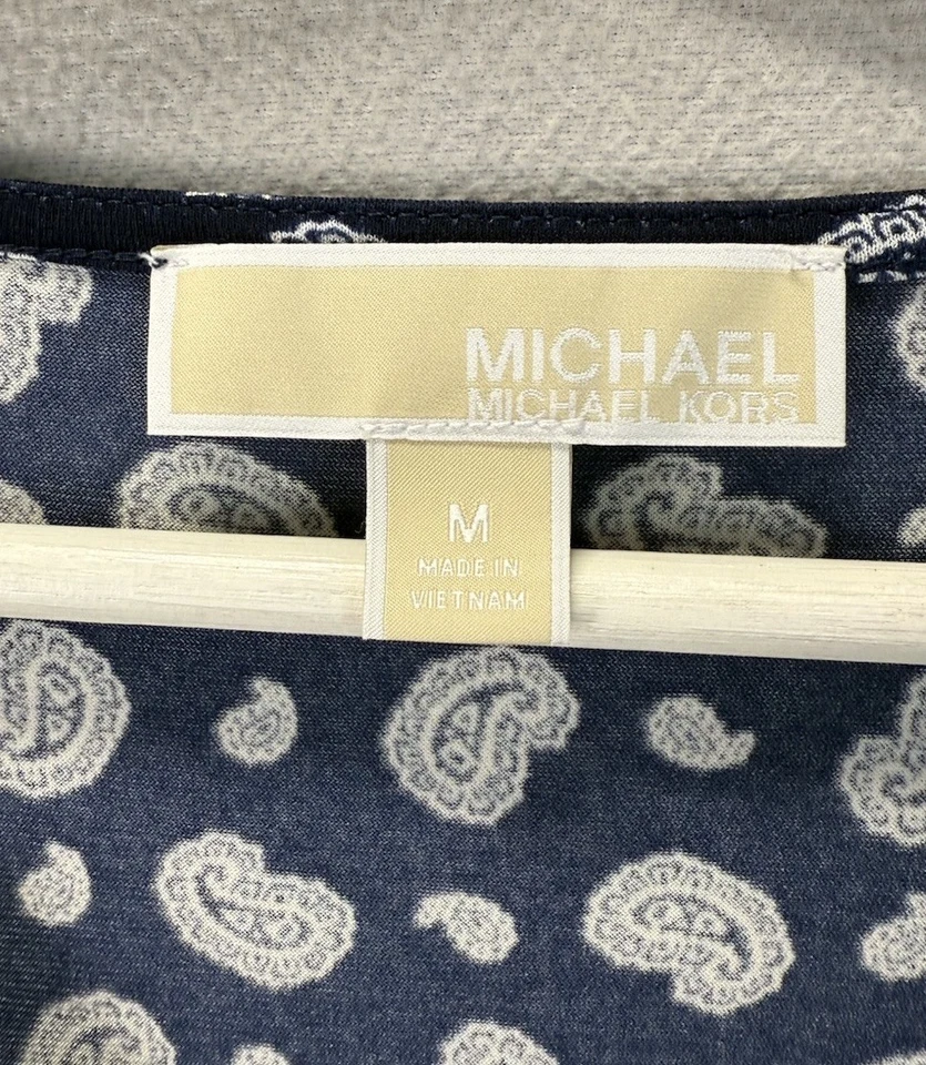 Michael Kors Women’s Sz M Blue & White Paisley Prints Peek A Boo Sleeve Blouse - Image 4 of 4