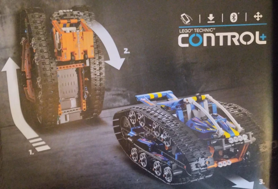 LEGO Technic 42140 App-Controlled Transformation Vehicle, photo 3 sur 5