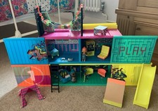 LOL doll surprise clubhouse with fabulous accessories and 2 dolls
