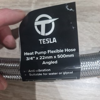 Pair of TESLA Heat Pump Flexible Hose 3/4” 22mm x 500mm Angled