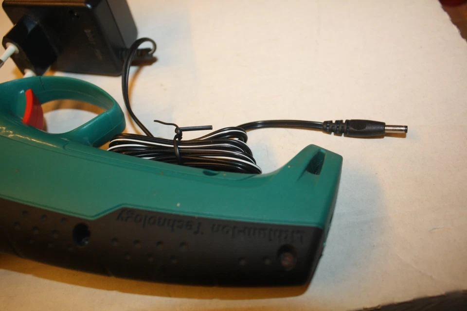 BOSCH Gartengerät CISO Akkubetriebene Astschere - Bild 4 von 4