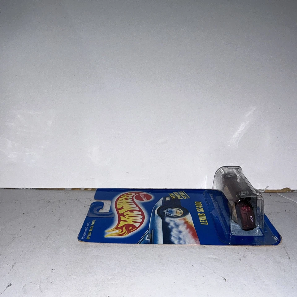 Coche fundido a presión Hot Wheels Lexus SC400 nuevo estilo de pintura usado #264 usado Foto 4 de 4