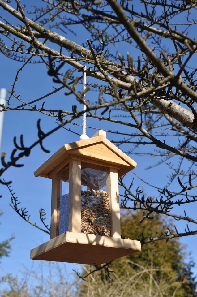 Vogelfutterhaus Vogelfutterstation Futterspender Futterhaus Spender aus Holz - Bild 4 von 4