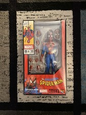 Medicom Toy MAFEX No. 185 Spider-Man Marvel 6 in Figure w Alt Hands Head