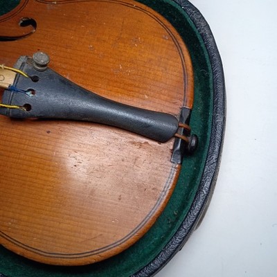 ANTIQUE Copy Of Antonius Stradivarius Made In Germany 1/8 VIOLIN