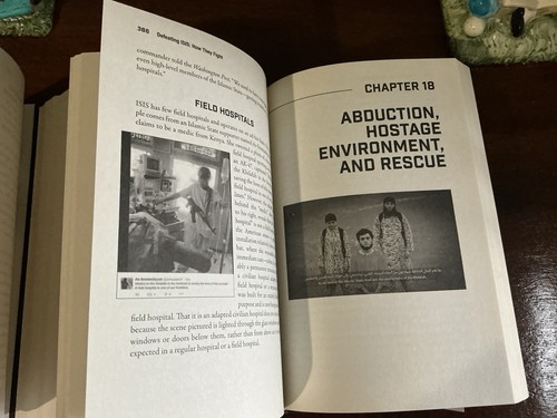 Defeating Isis: Who They Are, How They Fight by Malcolm Nance 2016 HCDJ Like New - Picture 12 of 14