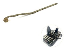 Original B Key for Oliver No.3 Typewriter Antique Part No.4 Keytop Keyboard thumbnail