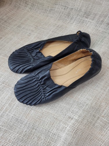 Chocolate Blu Vic Black Leather Ballet Flats Size 7 - Picture 4 of 8
